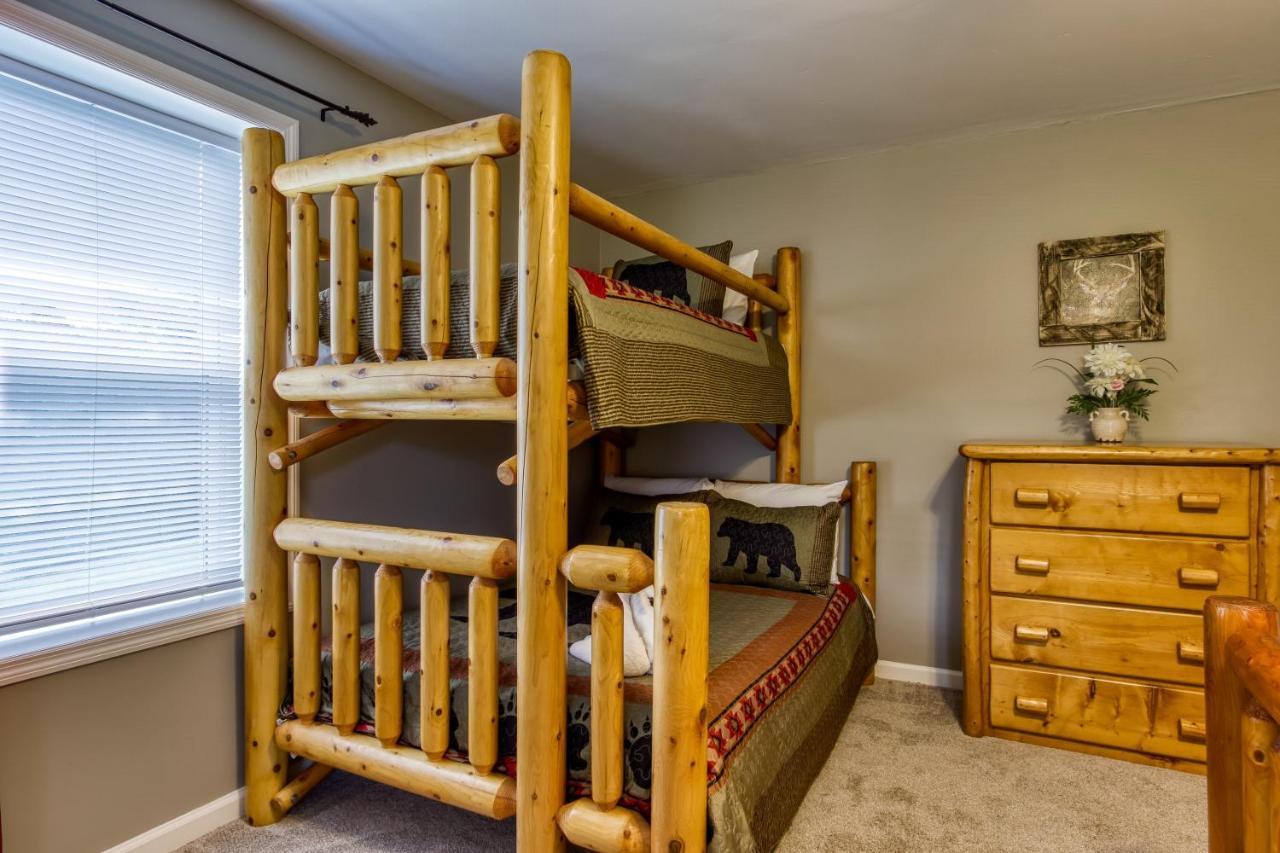 Fun & Games By Honeybearcabins 2Br/1Ba Sleeps 7 Sevierville Esterno foto