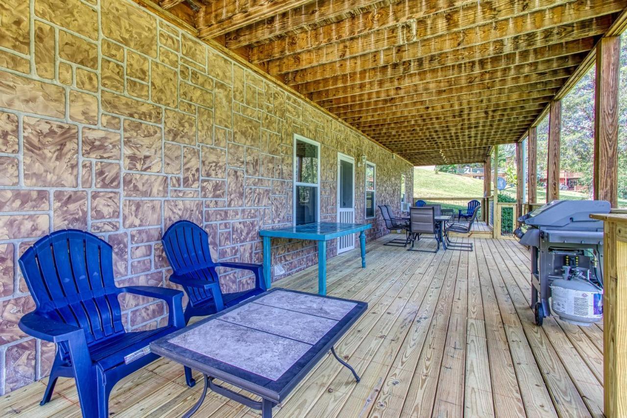 Fun & Games By Honeybearcabins 2Br/1Ba Sleeps 7 Sevierville Esterno foto